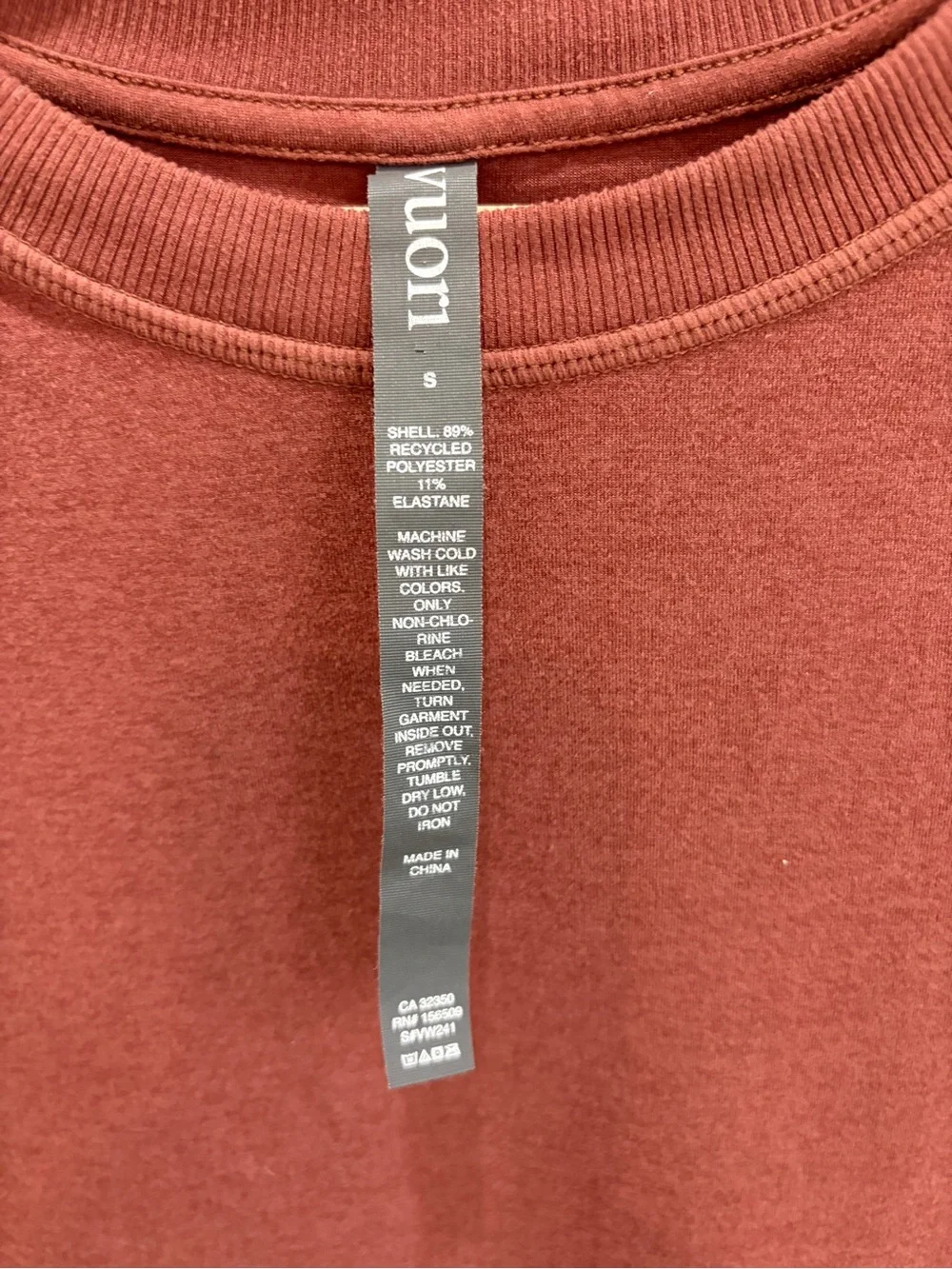 Vuori Women’s Halo Crewneck pullover, Small, Rosewood - Picture 5 of 16